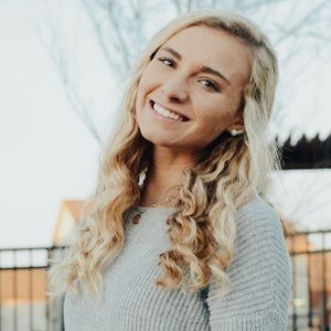 Meet your Posher, Anna